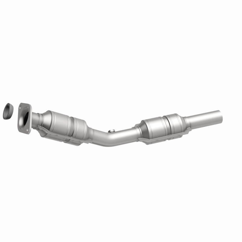 Pontiac Vibe Catalytic Converter - Magnaflow - California Grade CARB Compliant - `03-`04