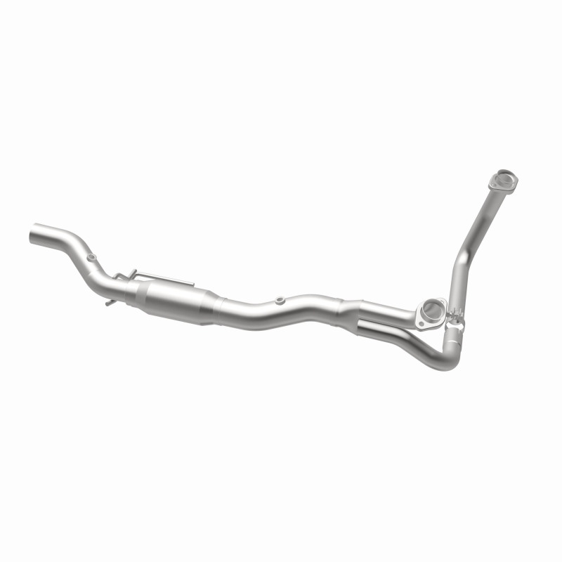 Dodge Ram 1500 Van Catalytic Converter - Magnaflow - California Grade CARB Compliant Direct-Fit - `01-`02