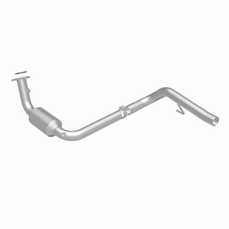 Cadillac Escalade Catalytic Converter - Magnaflow - California Grade CARB Compliant Direct-Fit - `02-`03