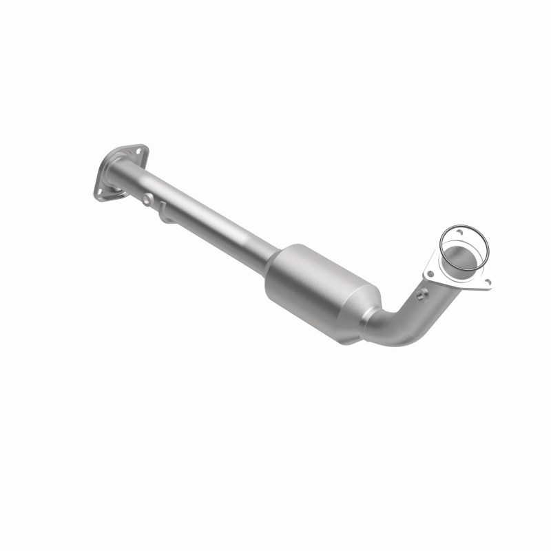 Cadillac Escalade Catalytic Converter - Magnaflow - California Grade CARB Compliant Direct-Fit - `02-`03