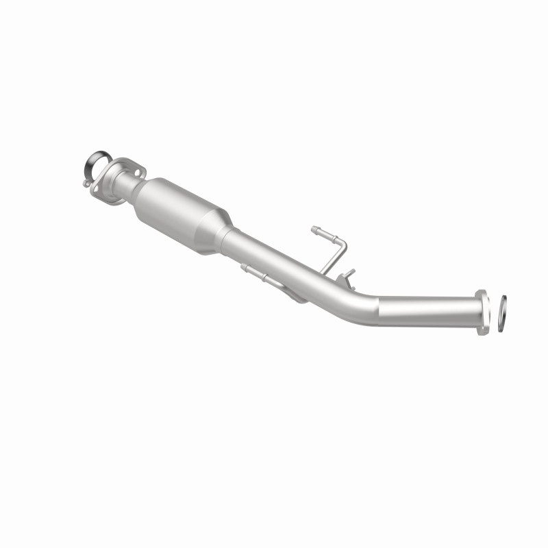 Toyota Sienna Catalytic Converter - Magnaflow - California Grade CARB Compliant Direct-Fit - `01-`03