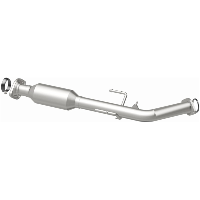 Toyota Sienna Catalytic Converter - Magnaflow - California Grade CARB Compliant Direct-Fit - `01-`03
