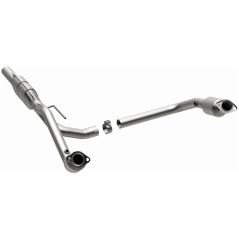 Dodge Ram 2500 Direct-Fit Catalytic Converter - Magnaflow - California Grade CARB Compliant - `00-`01