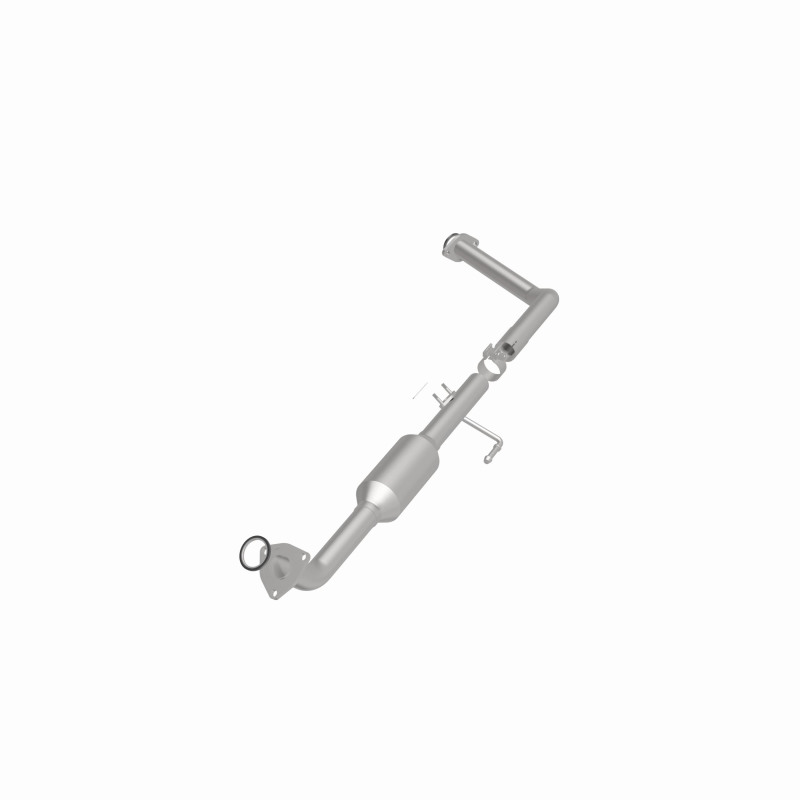 Toyota Sequoia Catalytic Converter - Underbody - Magnaflow - California Grade CARB Compliant, Direct-Fit - `01-`04