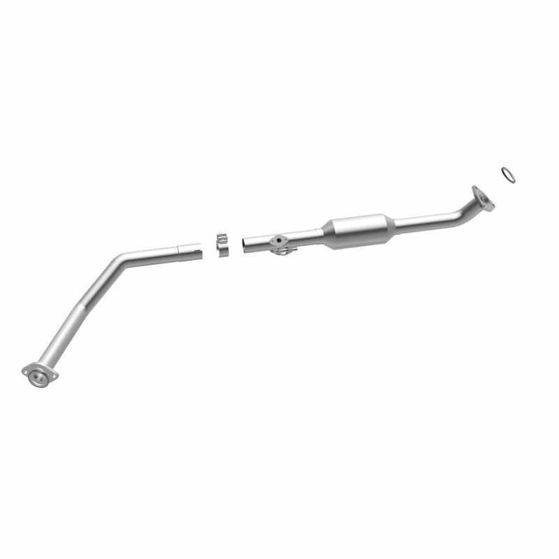 Toyota Sequoia Catalytic Converter - Underbody - Magnaflow - California Grade CARB Compliant, Direct-Fit - `01-`04