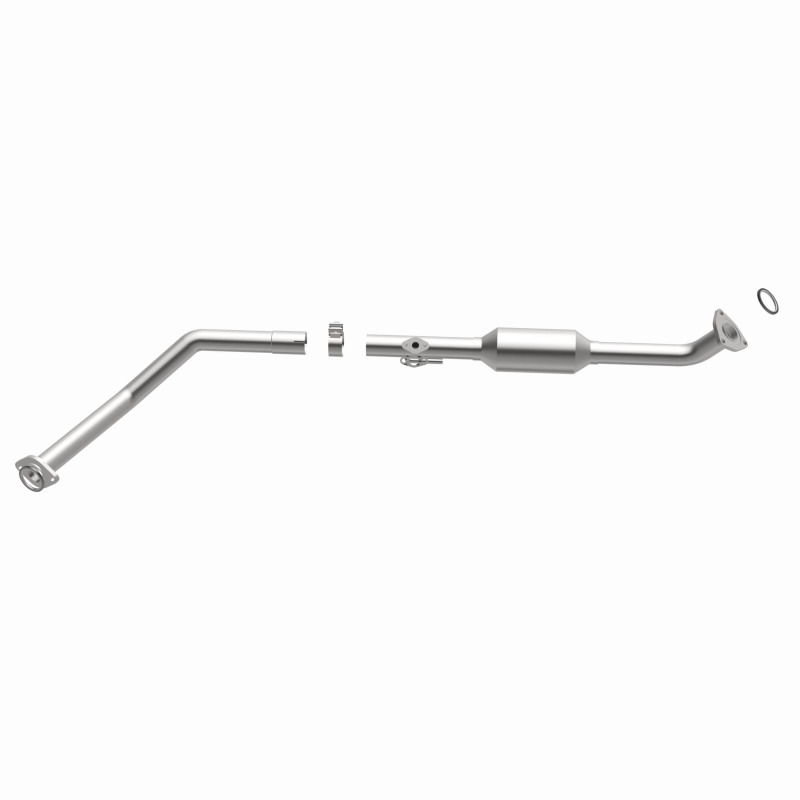 Toyota Sequoia Catalytic Converter - Underbody - Magnaflow - California Grade CARB Compliant, Direct-Fit - `01-`04