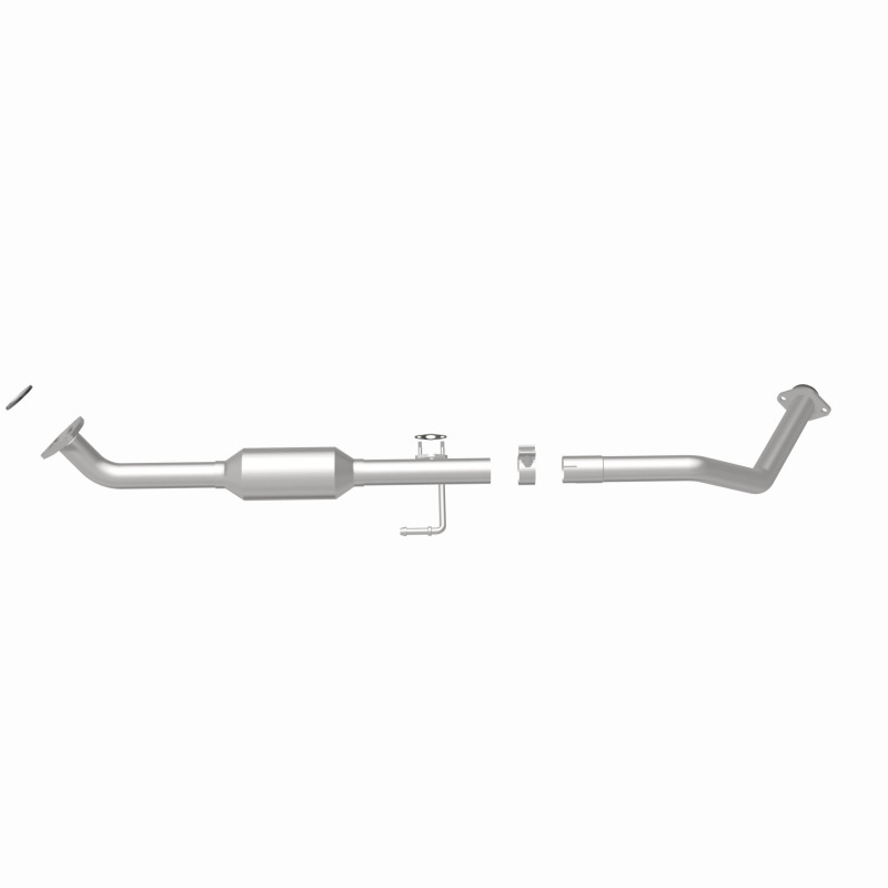 Toyota Sequoia Catalytic Converter - Underbody - Magnaflow - California Grade CARB Compliant, Direct-Fit - `01-`04