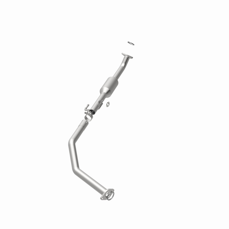 Toyota Sequoia Catalytic Converter - Underbody - Magnaflow - California Grade CARB Compliant, Direct-Fit - `01-`04