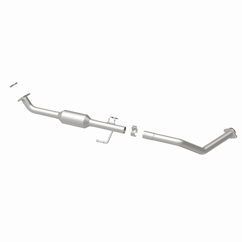 Toyota Sequoia Catalytic Converter - Underbody - Magnaflow - California Grade CARB Compliant, Direct-Fit - `01-`04