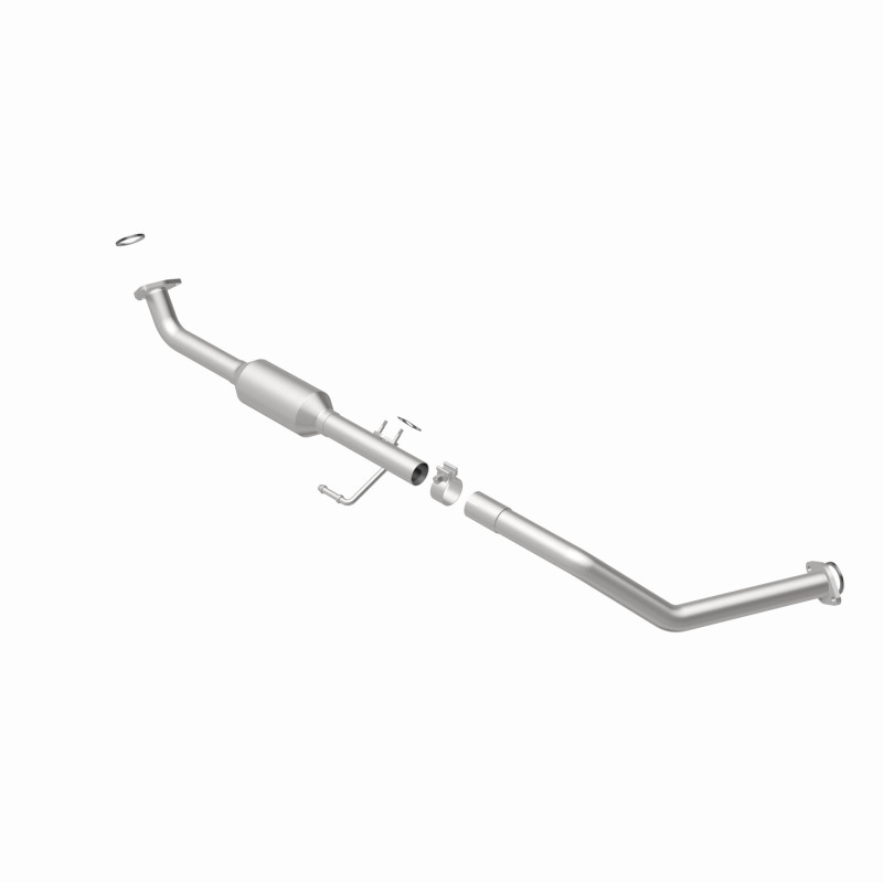 Toyota Sequoia Catalytic Converter - Underbody - Magnaflow - California Grade CARB Compliant, Direct-Fit - `01-`04