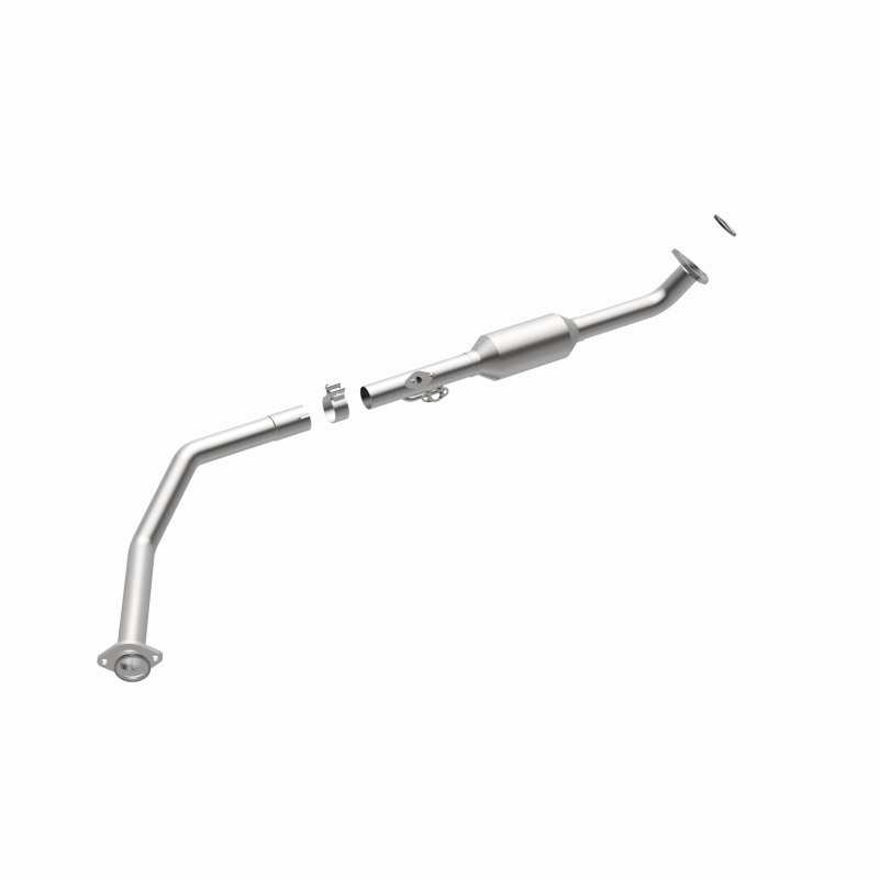 Toyota Sequoia Catalytic Converter - Underbody - Magnaflow - California Grade CARB Compliant, Direct-Fit - `01-`04