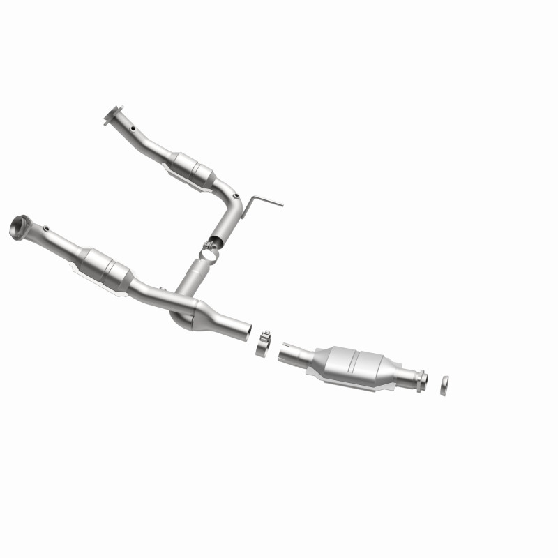 Lincoln Aviator Catalytic Converter - Magnaflow - California Grade CARB Compliant Direct-Fit - `04-`05