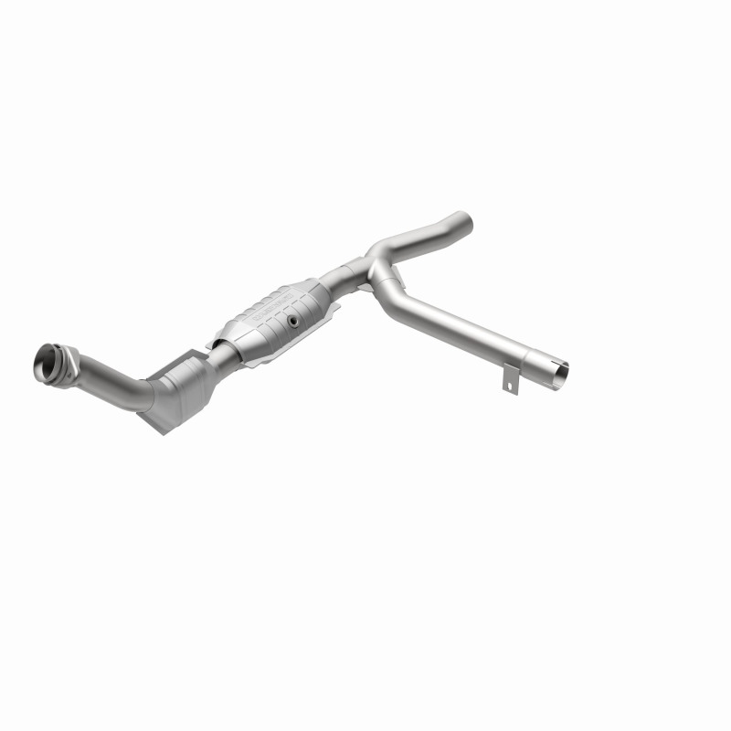 Ford F-150 Heritage Catalytic Converter - Magnaflow - California Grade CARB Compliant Direct-Fit - 2004