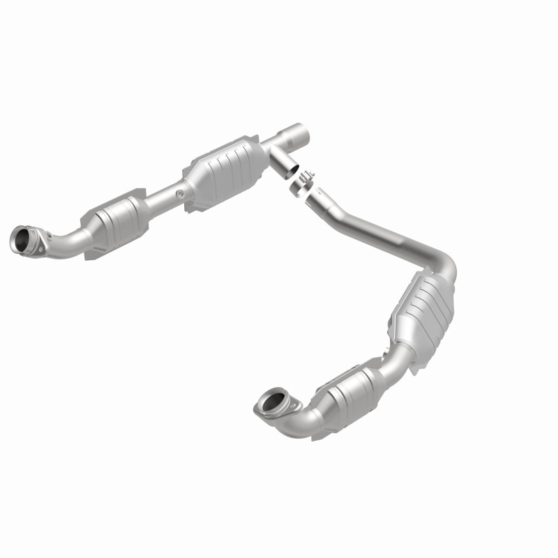 Ford E-250 Catalytic Converter - Magnaflow - California Grade CARB Compliant - 2005