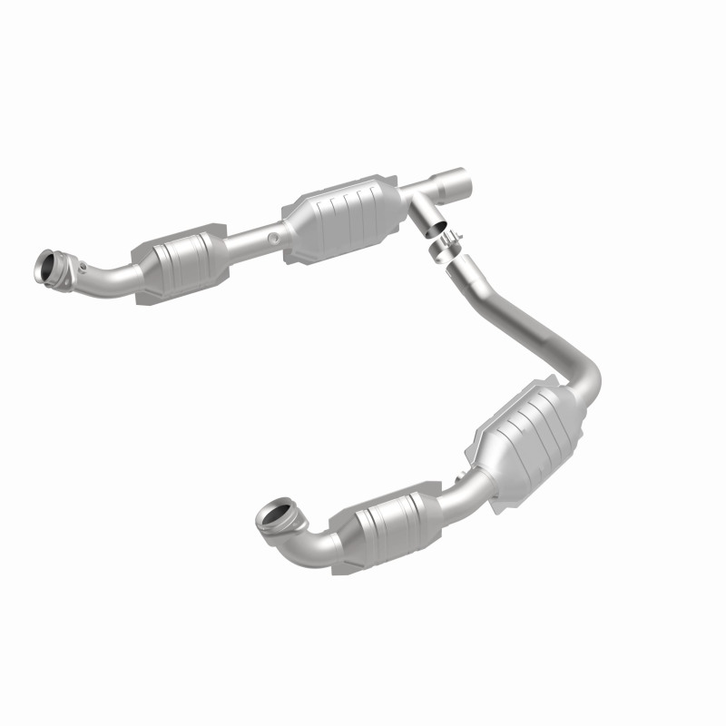 Ford E-250 Catalytic Converter - Magnaflow - California Grade CARB Compliant - 2005