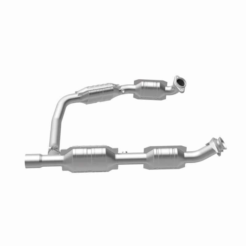 Ford E-250 Catalytic Converter - Magnaflow - California Grade CARB Compliant - 2005