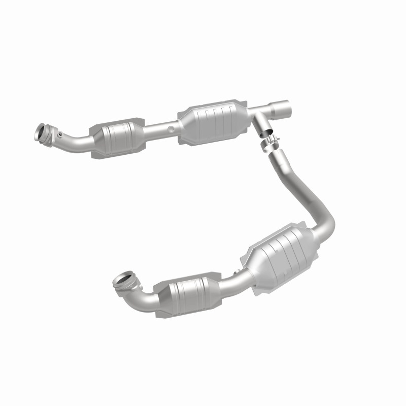 Ford E-250 Catalytic Converter - Magnaflow - California Grade CARB Compliant - 2005