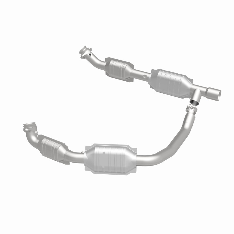 Ford E-250 Catalytic Converter - Magnaflow - California Grade CARB Compliant - 2005