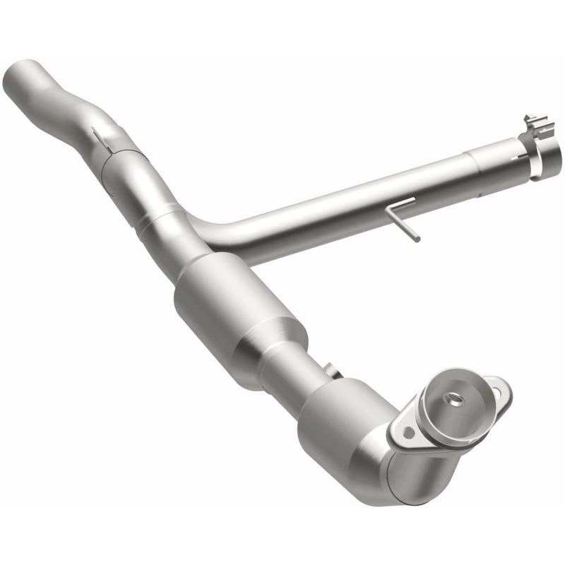 Ford F-150 Catalytic Converter - Magnaflow - Direct-Fit - 2004