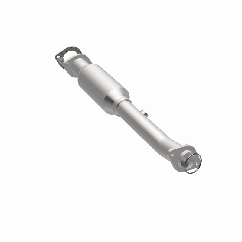 Nissan Pathfinder Armada Catalytic Converter - Magnaflow - Direct-Fit - 2004
