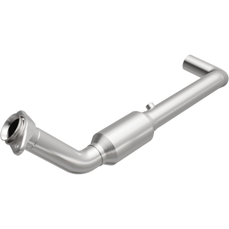 Ford F-150 Catalytic Converter - Magnaflow - California Grade CARB Compliant - `05-`06