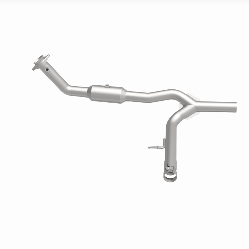 Ford F-150 Catalytic Converter - Magnaflow - California Grade CARB Compliant Direct-Fit - 2006