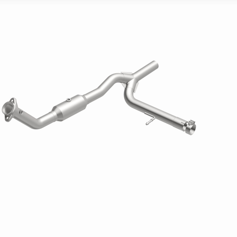 Ford F-150 Catalytic Converter - Magnaflow - California Grade CARB Compliant Direct-Fit - 2006