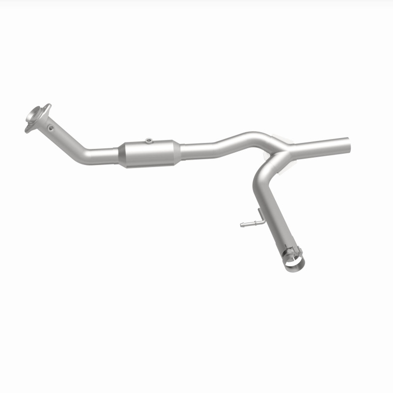 Ford F-150 Catalytic Converter - Magnaflow - California Grade CARB Compliant Direct-Fit - 2006