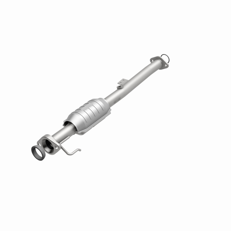 Chevrolet Tracker Catalytic Converter - Magnaflow - OEM Grade Direct-Fit - `99-`03