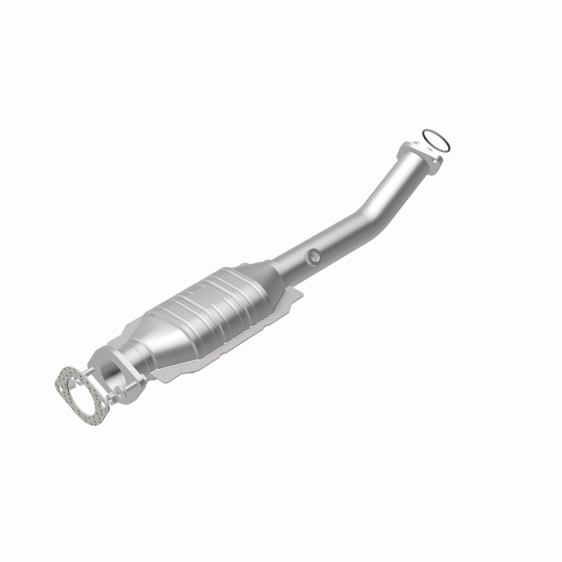 Nissan Armada Catalytic Converter - Rear - Magnaflow - OEM Grade Direct-Fit - `05-`15