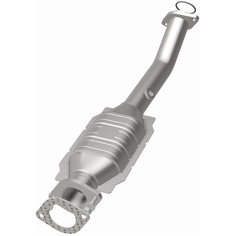 Nissan Armada Catalytic Converter - Rear - Magnaflow - OEM Grade Direct-Fit - `05-`15