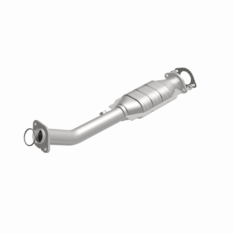 Nissan Armada Catalytic Converter - Rear - Magnaflow - OEM Grade Direct-Fit - `05-`15