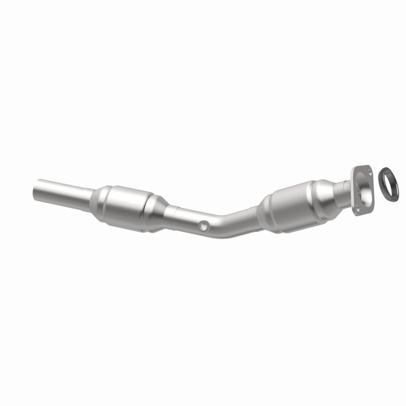 Pontiac Vibe Catalytic Converter - Magnaflow - Direct-Fit - `03-`04