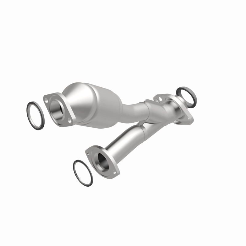 Toyota Highlander Catalytic Converter - Magnaflow - OEM Grade Direct-Fit - `01-`03