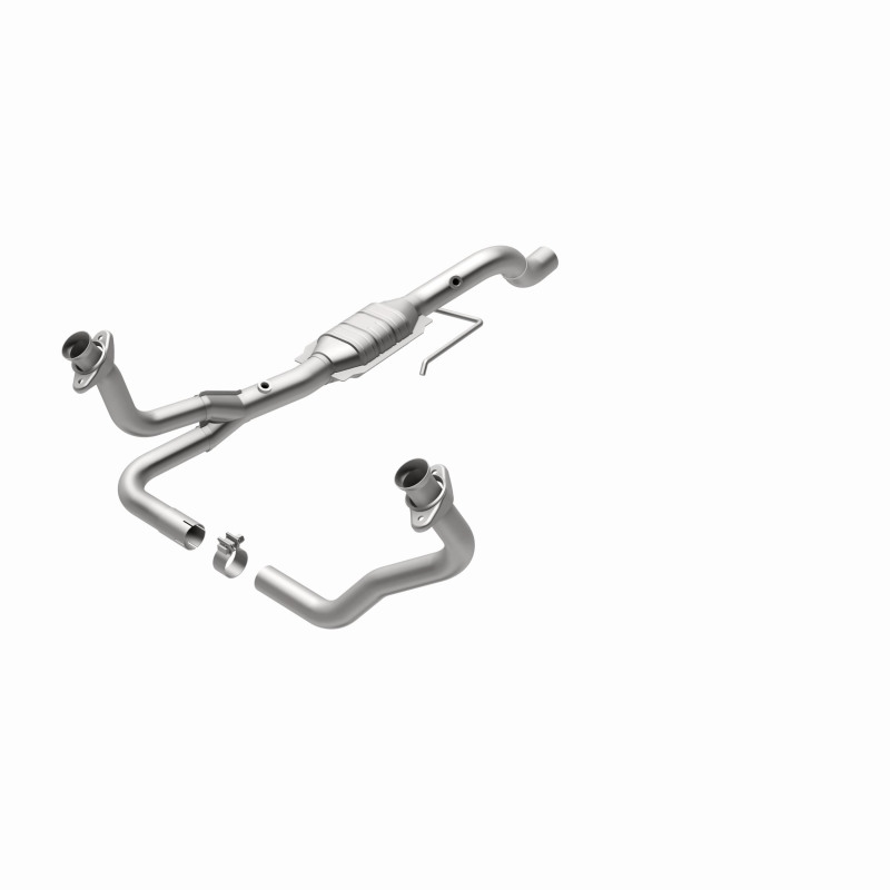 Dodge Dakota Catalytic Converter - Magnaflow - OEM Grade Federal/EPA Compliant Direct-Fit - `00-`03