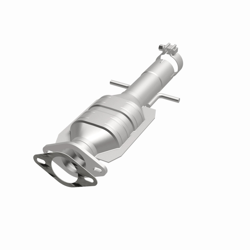 Pontiac G6 Catalytic Converter - underbody - Magnaflow - OEM Grade Federal/EPA Compliant Direct-Fit - `08-`10