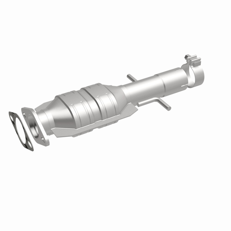 Pontiac G6 Catalytic Converter - underbody - Magnaflow - OEM Grade Federal/EPA Compliant Direct-Fit - `08-`10