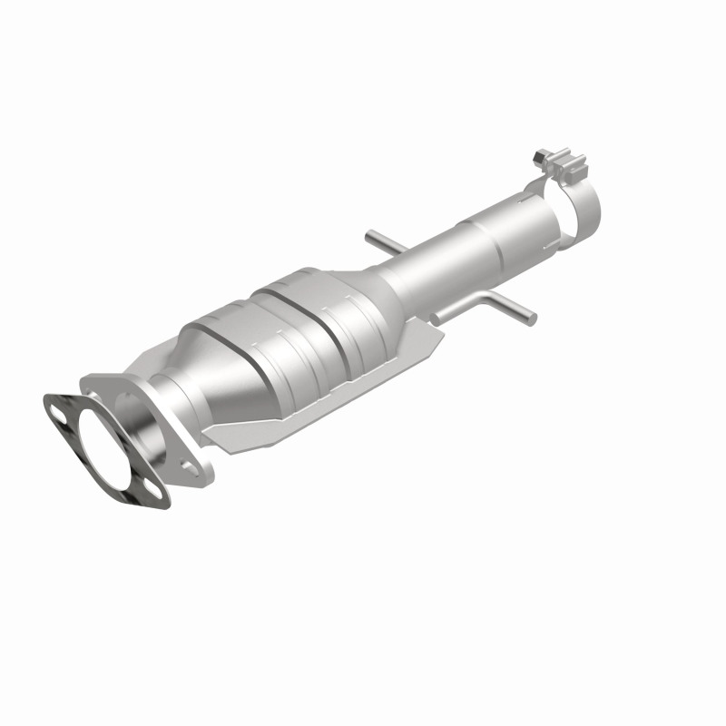 Pontiac G6 Catalytic Converter - underbody - Magnaflow - OEM Grade Federal/EPA Compliant Direct-Fit - `08-`10