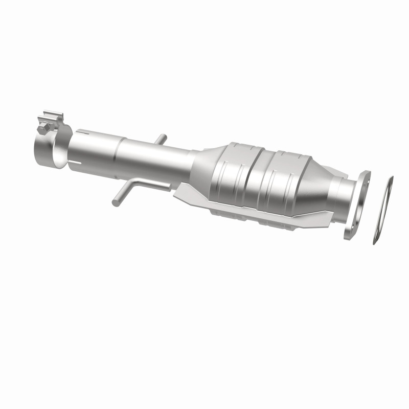 Pontiac G6 Catalytic Converter - underbody - Magnaflow - OEM Grade Federal/EPA Compliant Direct-Fit - `08-`10