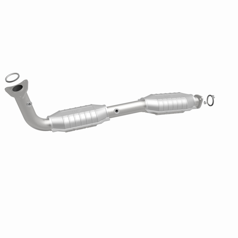 Toyota Tundra Catalytic Converter - Magnaflow - OEM Grade Direct-Fit - `07-`13