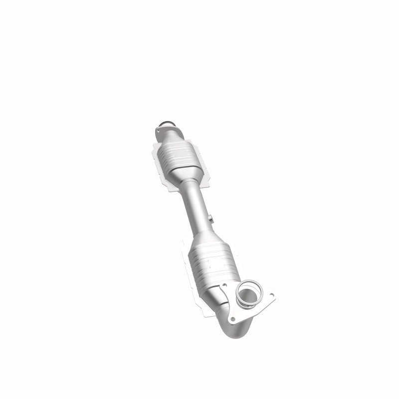 Toyota Sequoia Catalytic Converter - Magnaflow - OEM Grade Federal/EPA Compliant Direct-Fit - `08-`22