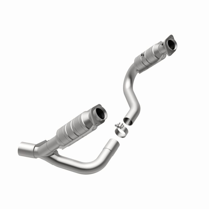 Chrysler Aspen Catalytic Converter - Magnaflow - Direct-Fit - 2008