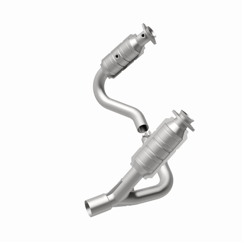 Dodge Durango Catalytic Converter - Magnaflow - Direct-Fit - 2008