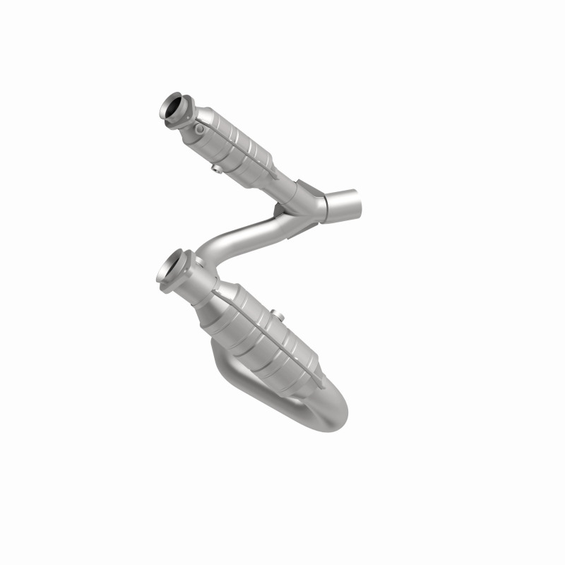 Dodge Durango Catalytic Converter - Magnaflow - Direct-Fit - 2008
