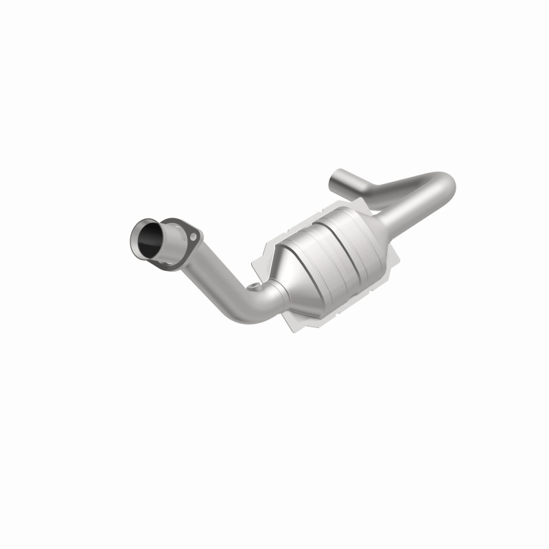 Chrysler Aspen Catalytic Converter - Driver Side - Magnaflow - Direct Fit - `07-`09