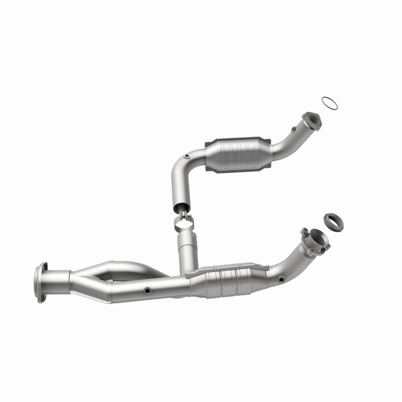 Hummer H2 Catalytic Converter - Magnaflow - OEM Grade Federal/EPA Compliant Direct-Fit - `07-`09