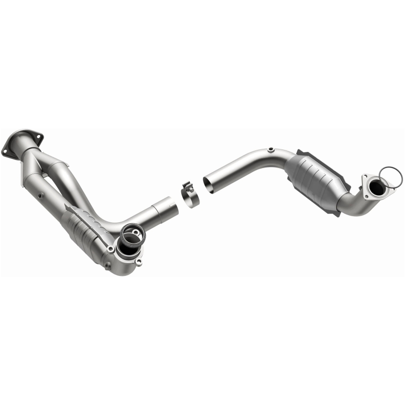 Hummer H2 Catalytic Converter - Magnaflow - OEM Grade Federal/EPA Compliant Direct-Fit - `07-`09