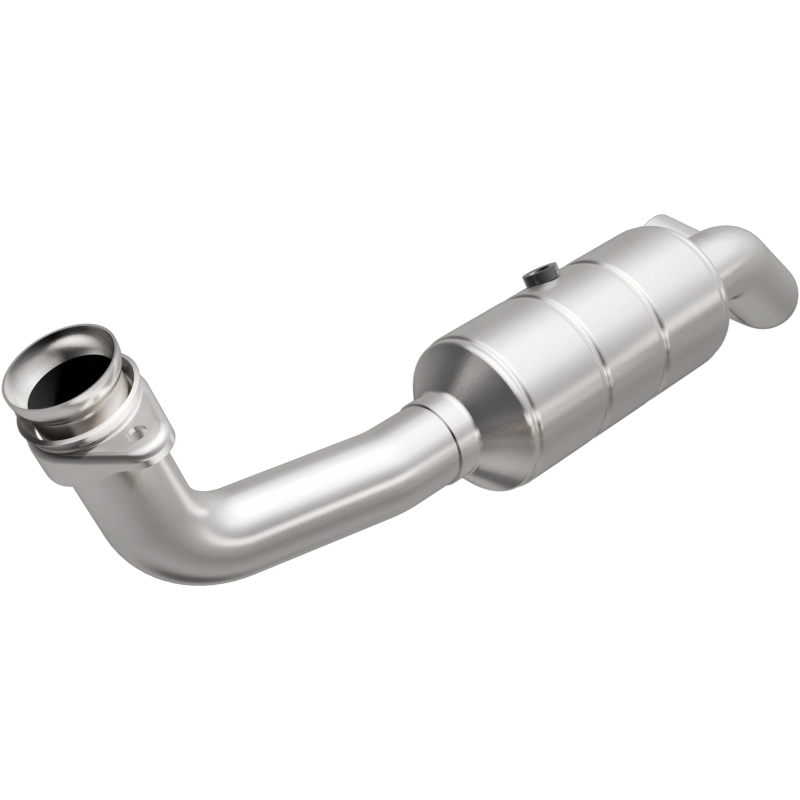 Ford F-150 Catalytic Converter - Driver Side - Magnaflow - Direct-Fit, OEM Grade, Federal/EPA Compliant - `04-`08