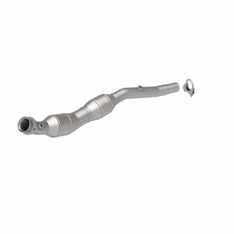 Land Rover Range Rover Catalytic Converter - Driver Side - Magnaflow - OEM Grade, Direct-Fit, Federal/EPA Compliant - `03-`05