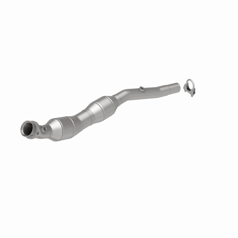 Land Rover Range Rover Catalytic Converter - Driver Side - Magnaflow - OEM Grade, Direct-Fit, Federal/EPA Compliant - `03-`05